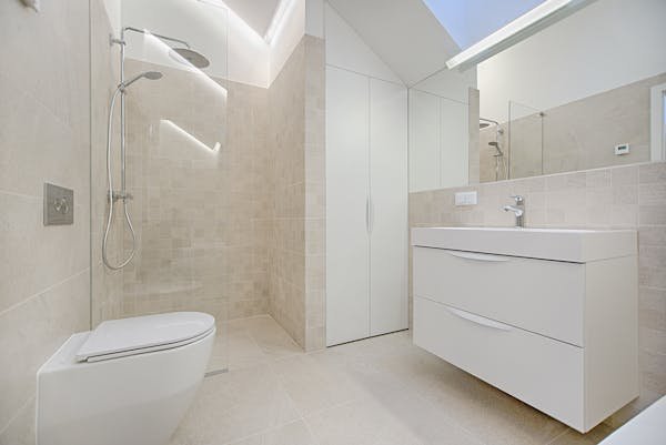 Transformez votre douche avec un pommeau anti-calcaire innovant